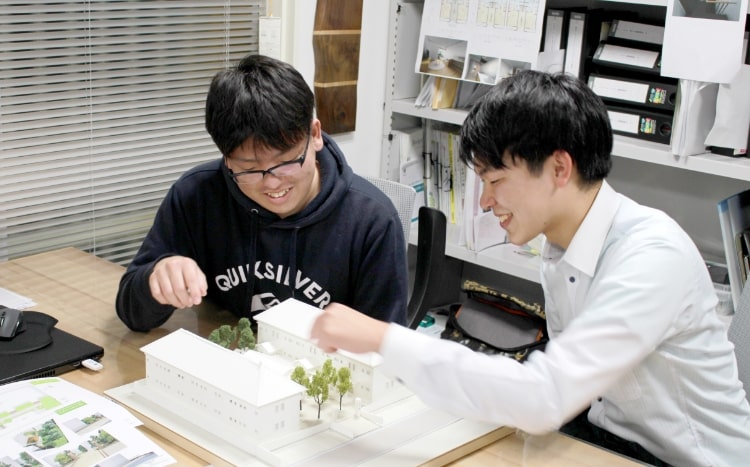 学生とともにつくりあげるプロジェクト「集学館」