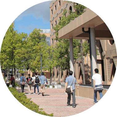 金沢工業大学の学生食堂